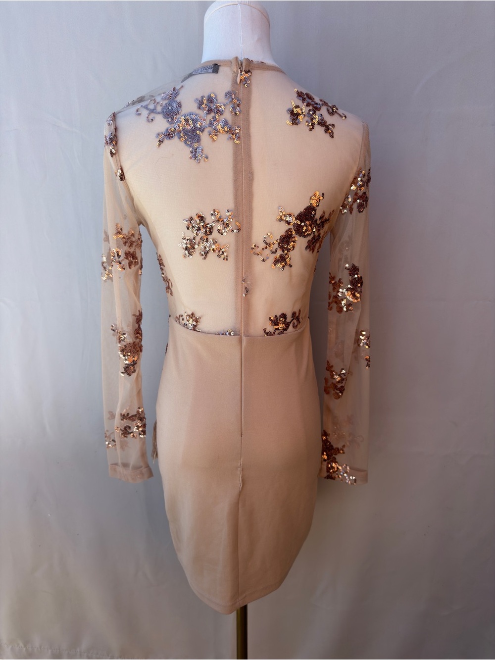 Nasty Gal Sheer Sequin Tassel Mini Dress Deep V Long Sleeve Sz 4 - Picture 4 of 12